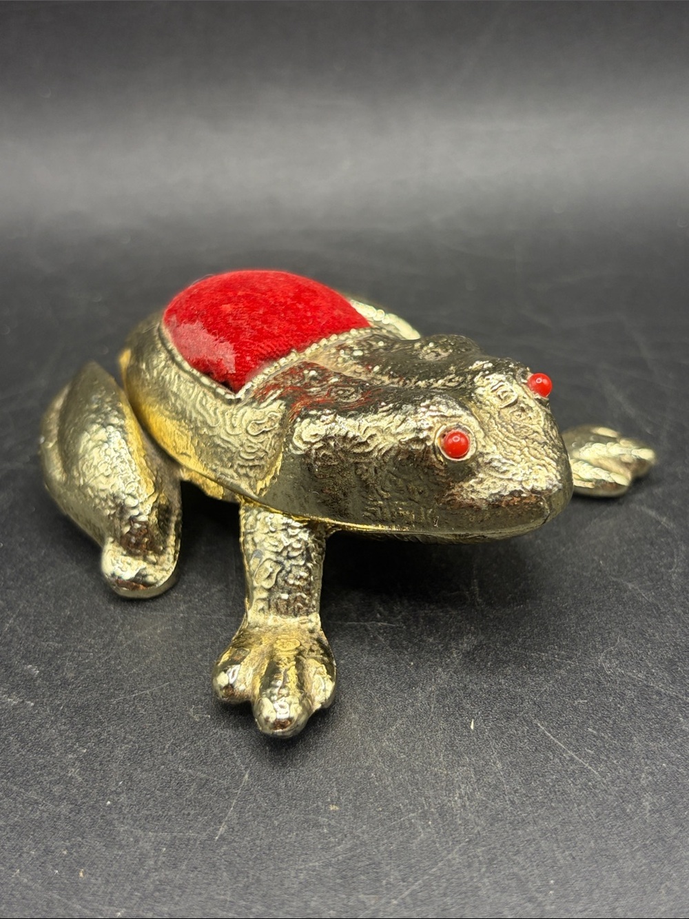 Jameco Vintage Frog Sewing Pin Cushion Metal Trinket Box Hinged Lid Cottagecore